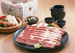 外苑いちょう並木に位置するシェイクシャック、特別な体験を提供